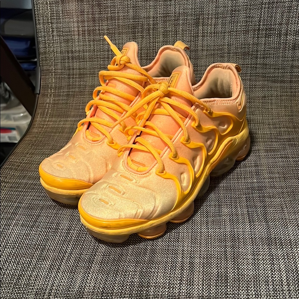 Vibrant Orange Nike Vapormax plus Shoes